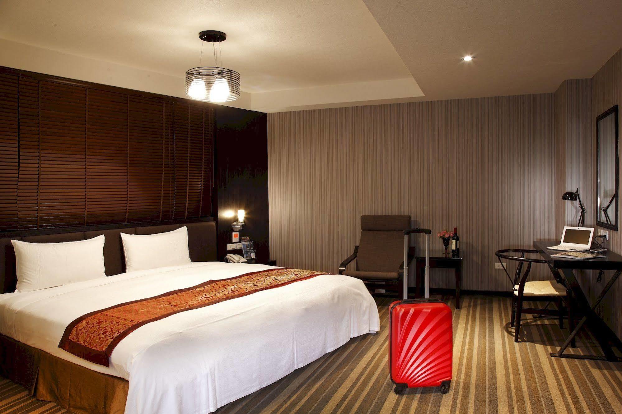 Grace Hotel Taipeh Exterior foto